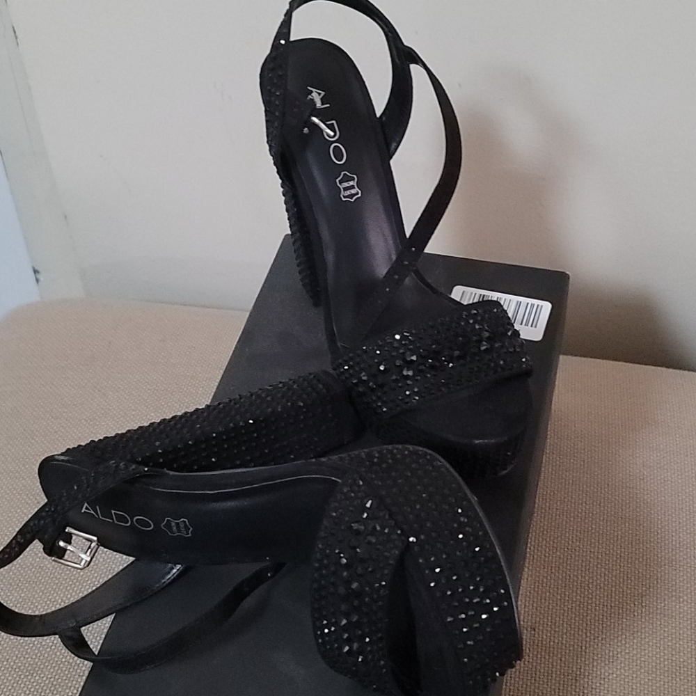 Black Sandals